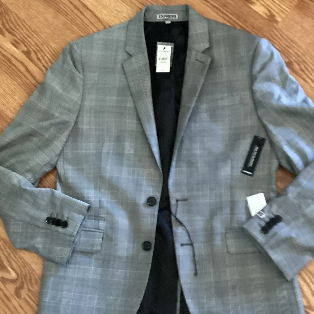 Express Men's Checkered Gray Blazer - Picture 3 of 7